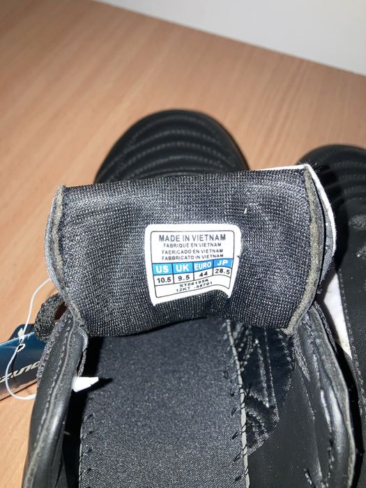 Бутсы Mizuno новые