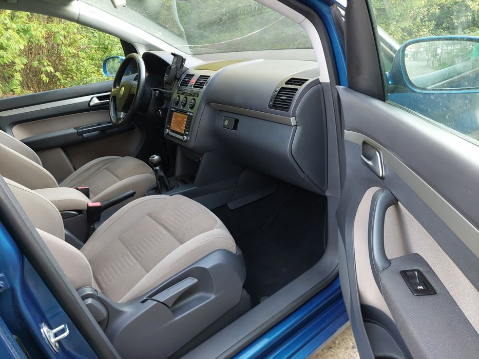 vw touran an  2007 ,2.0 tdi