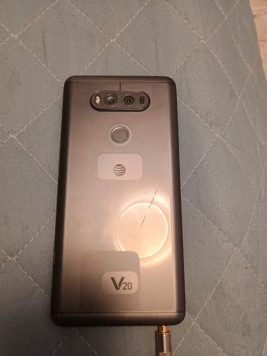 LG V 20 смартфон с ДАК/ЦАП