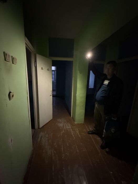 Qarshi kvartera, 2 xonalik kvartera, eski samsung magazin orqasi, 1 y