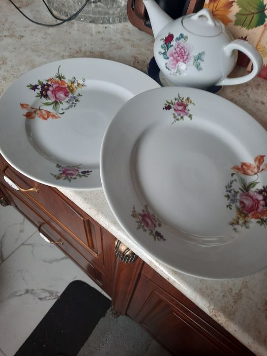 Блюдо для бешпармака большое есть 2шт