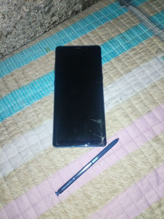 Galaxy. Note 8  смартфон