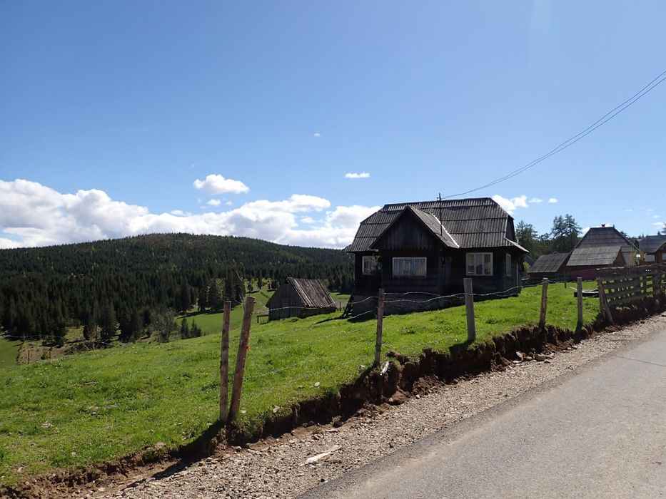 Teren cu casa in localitatea Măguri, comuna Măguri-Racatau
