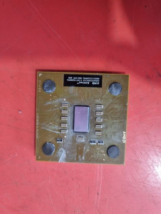 Se vinde urgent lot piese pc