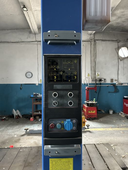 Elvator 2 coloane 4000Kg