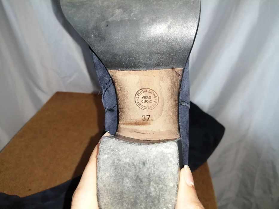 № 37 дамски ботуши естествен велур в син цвят