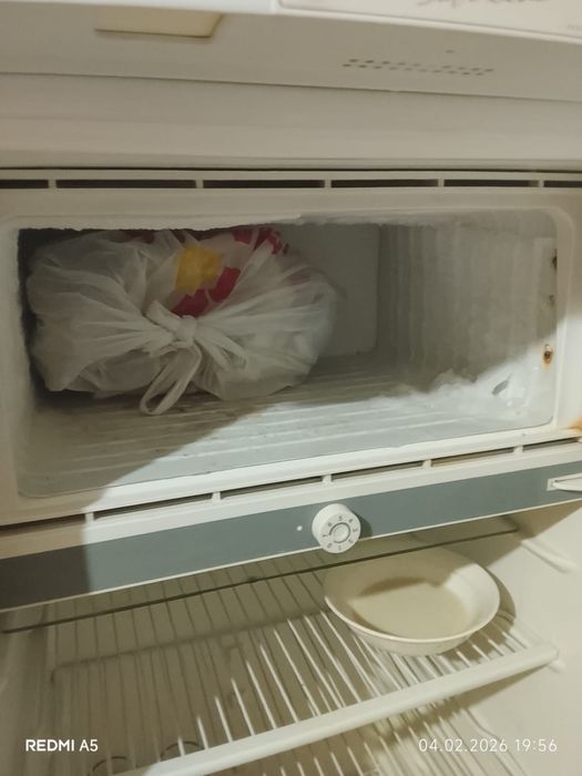 Продаю холодильник