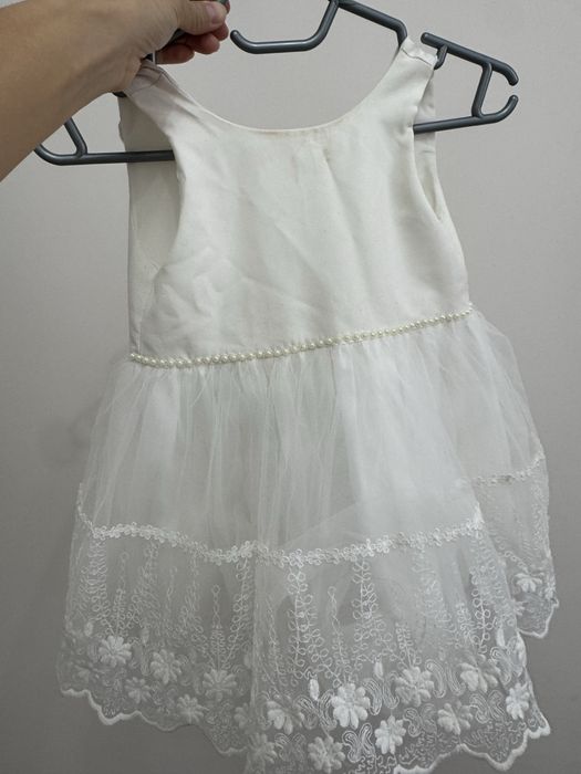 Продам 2 платья и юбка