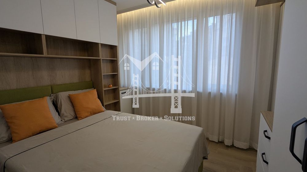 Продава се Двустаен апартамент в София, Оборище - 38 кв.м за 2953 €/кв.м - Снимка #11