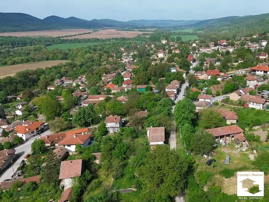 116262 Парцел в регулация за продажба в с. Леденик, само на 8 км. от В. Търново