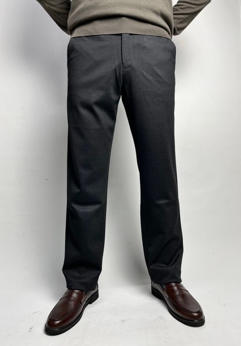 Новые Брюки черные мужские новый