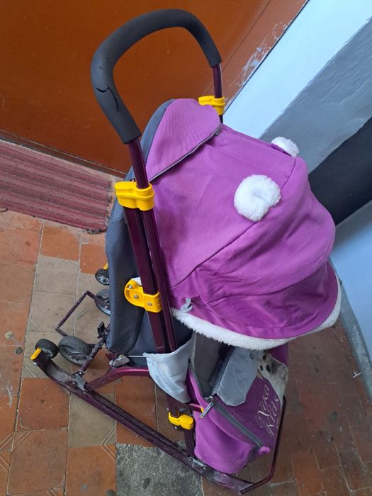 Продам санки коляску