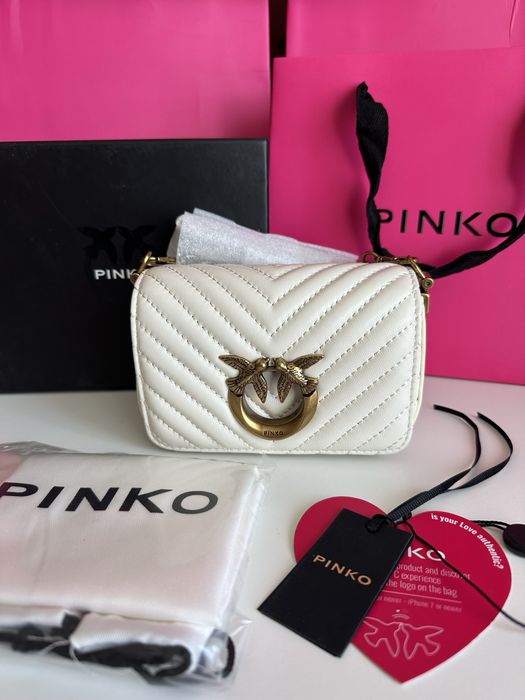 Чисто нови чантички Pinko Micro Love Click Bag