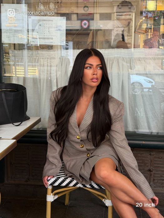 Нова дълга етажирана перука естествен косъм