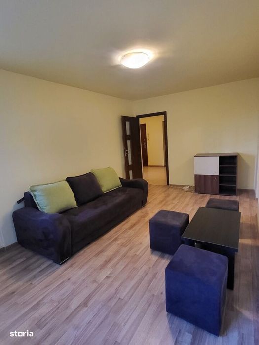 Apartament 4 camere Militari Gorjului etaj 3/8