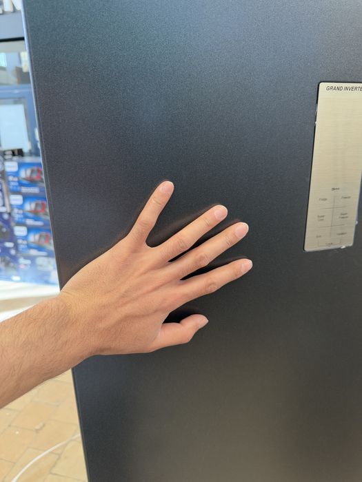 Холодильник Shivaki HD430 inverter
