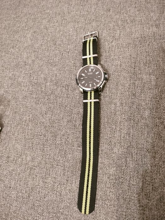 Ceas de mana barbatesc Citizen Eco-Drive AR 2.0 AW1151-04E