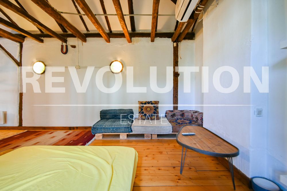 Дава се под наем Едностаен апартамент в София, Център - 40 кв.м за 511 € - Снимка #1