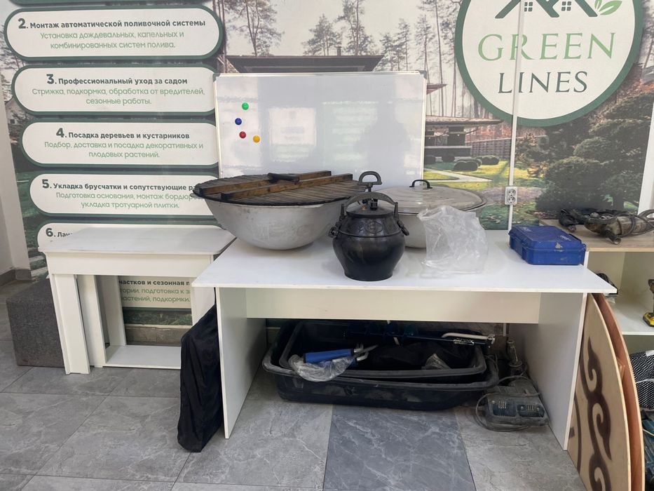 Продам вывеску, мебель и технику