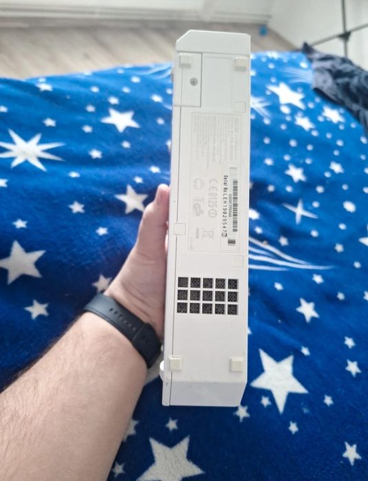 Vând consolă WII