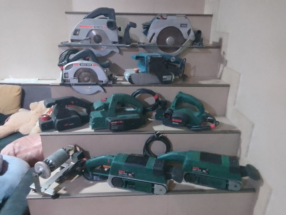 Masa cu circular,rindele Bosch, slefuitoare Bosch/AEG, freze SI mixere