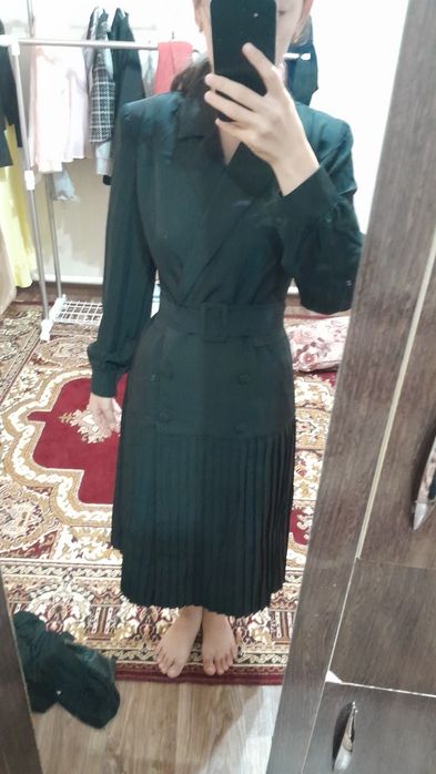 женский черный платье