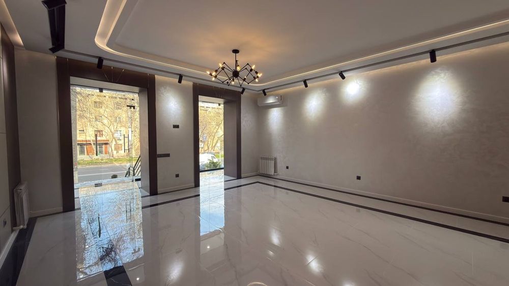 Сдаётся Помещение Новомосковская 210м2 + Терасса (N250)

 Яккасарайски