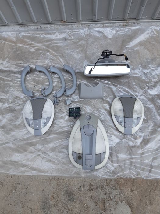 Plafoniera spate mercedes E w211 din 2004