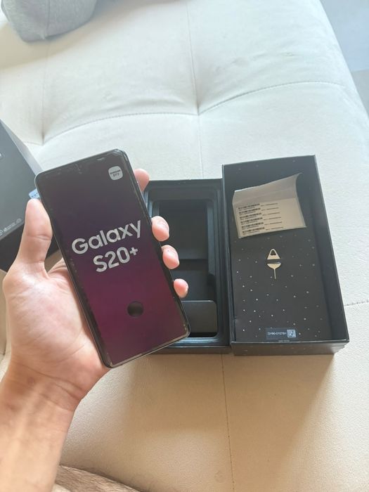 Продам Samsung S20+