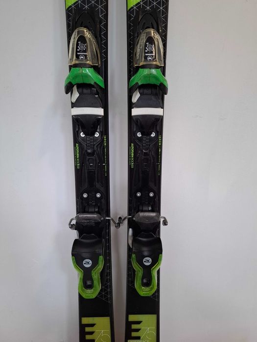 Schiuri 160 cm Rossignol Experience 75 cu legaturi dublu reglabile