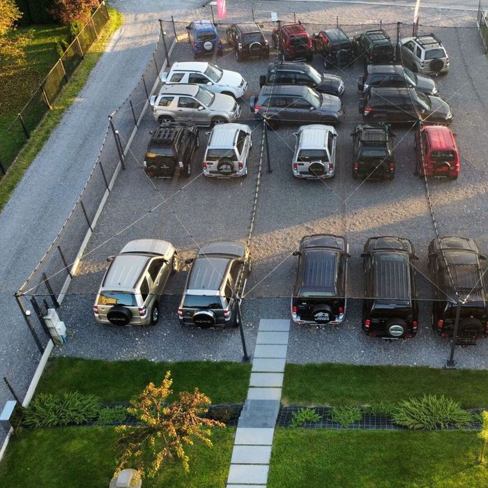 Plasǎ Anti Grindinǎ GeoAura, Lățimi disponibile: 2m, 3m, rola de 100m.