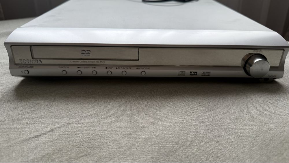 DVD плейер Toshiba