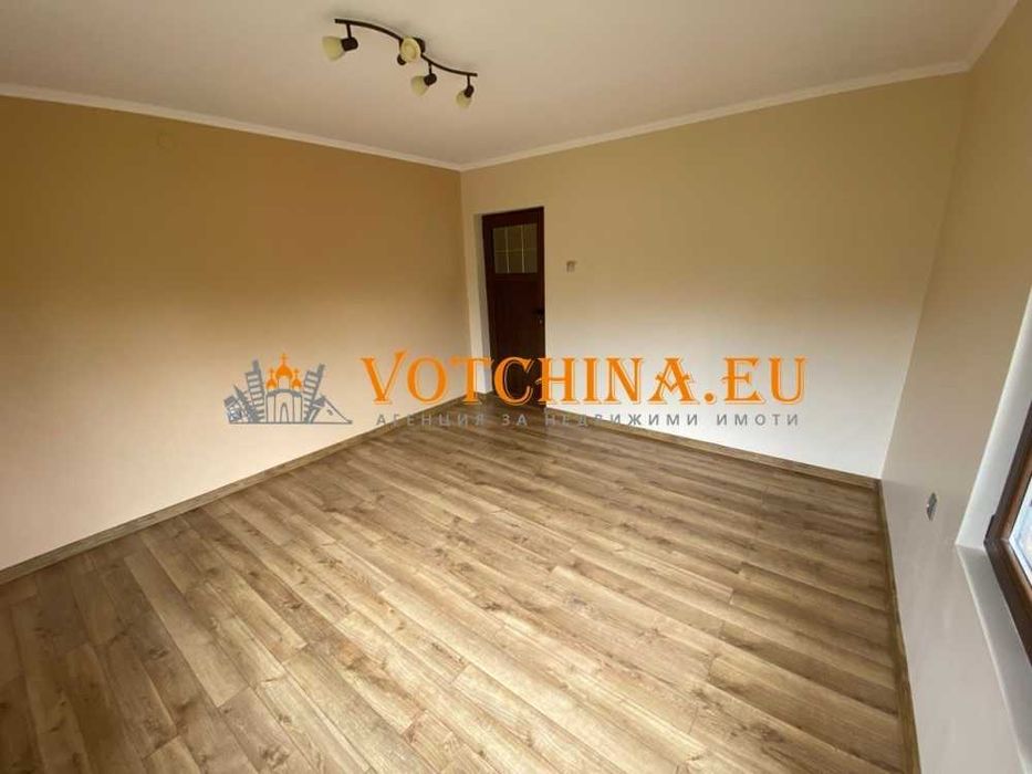 Продава се Къща в Варна, Център - 110 кв.м за 348 €/кв.м - Снимка #6