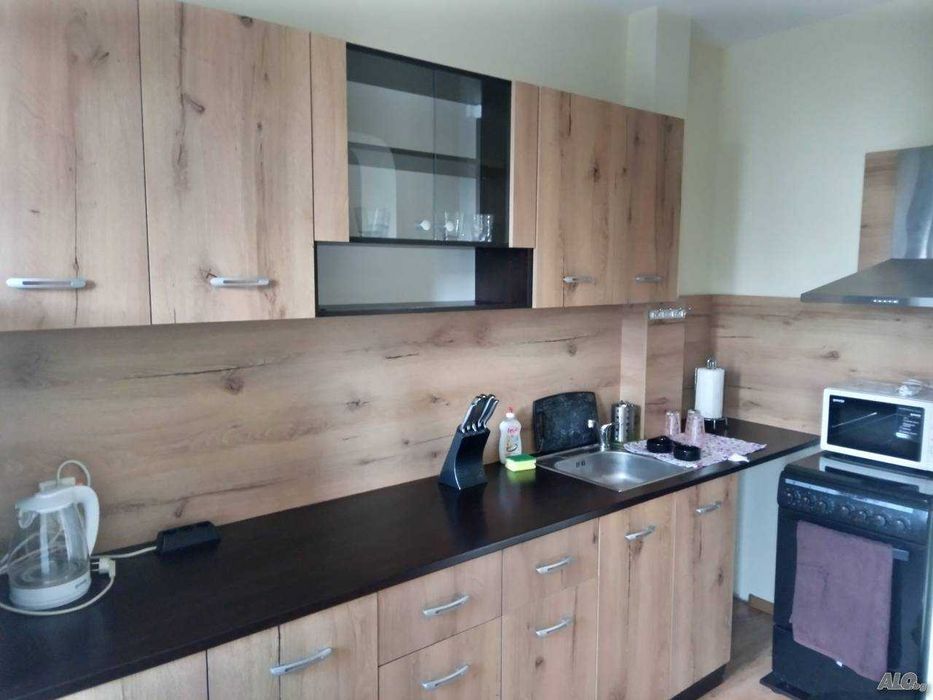 Нощувки 20 евро  в ЦЕНТЪРА до Полицията