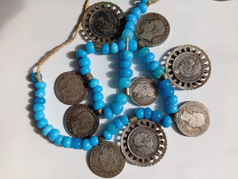 Автентичен сребърен Пендар(накит) с 9 Исторически монети!