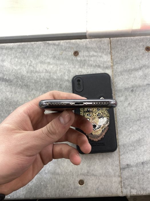iPhone X ideal  sastayana yomks rodnoy 82%
