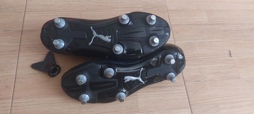 Нови Бутонки Пума