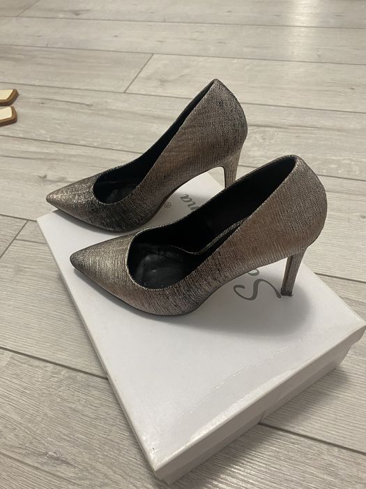 Pantofi cu toc piele Benvenuti