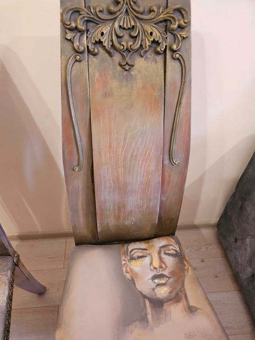 Столове  ръчно рисувани 2бр