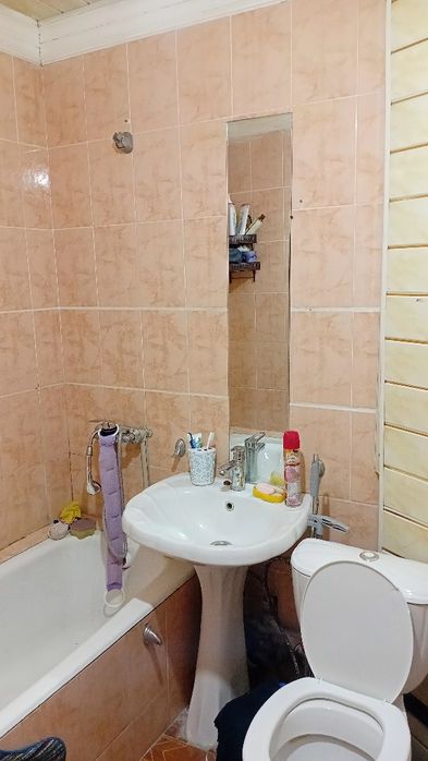 Продаётся 2х комнатная квартира