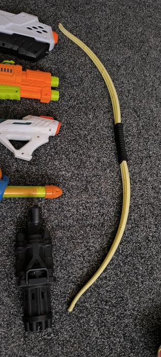 Nerf , XShot ... colecție blastere cu proiectile sau apa  și vesta tactica
