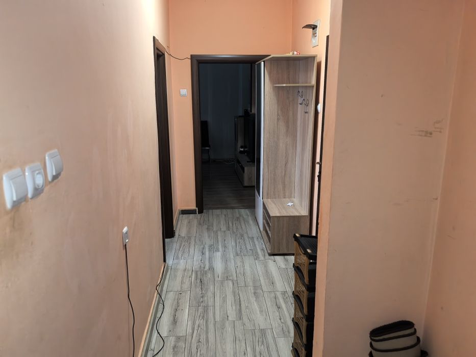 Дава се под наем Тристаен апартамент в Свиленград - 89 кв.м за 407.49 € - Снимка #4