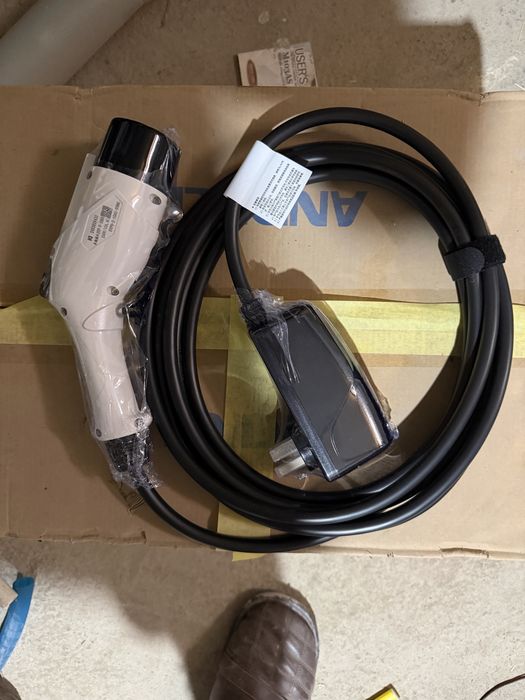 Зарядка от byd 3,5кв