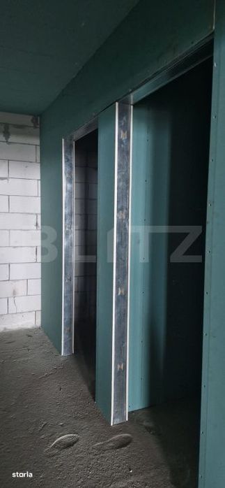 Spatiu comercial de mari dimensiuni, 400 mp, Exterior Sud