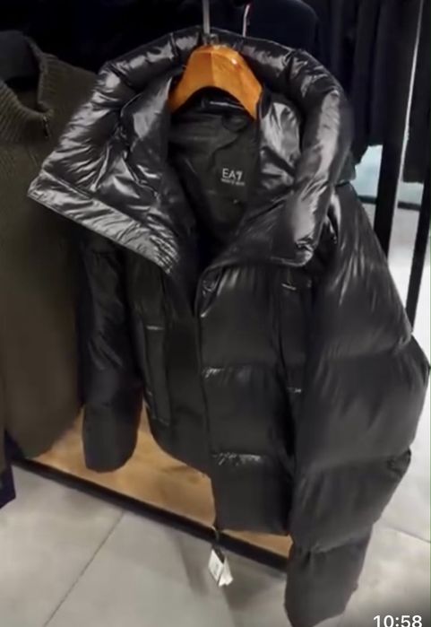 Продам зимнию куртку в хорошем состоянии