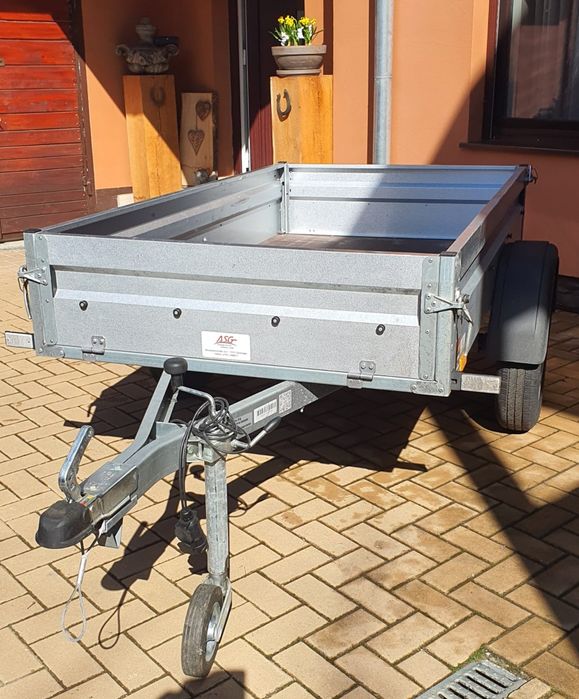 Remorcă STEMA de metal