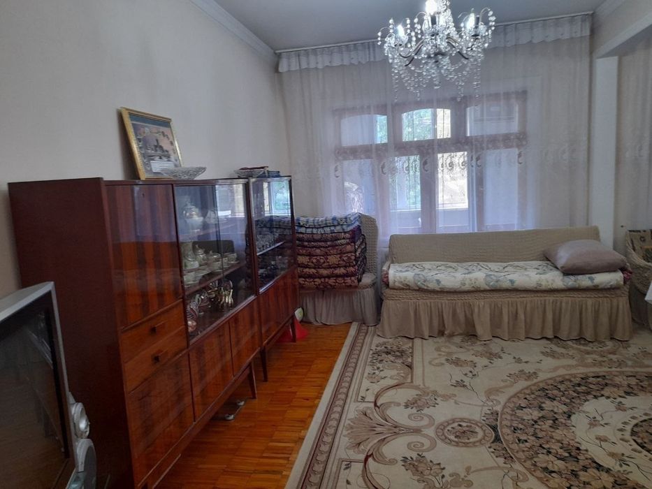 Продаётся 4х комнатная квартира Юнусабад 17  кв