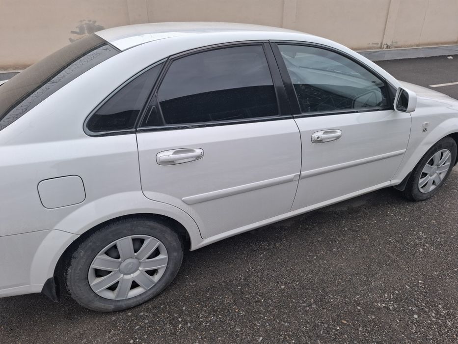 Lacetti сотилади