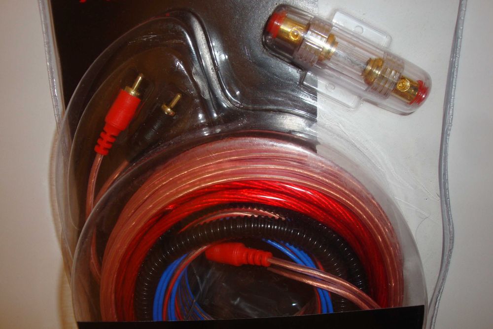 set cabluri audio complet subwoofer si boxe auto