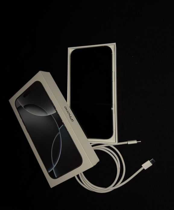 iPhone 16 Pro Max 256GB White Titanium – Garanție + Factură + Accesorii